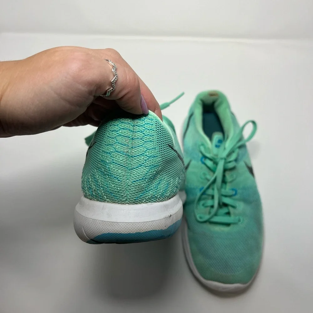 nike | nike Flex Fury Women's Teal Running Shoes | Size 8 Nike Sneakers